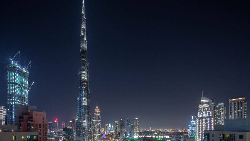 Skyline di Dubai - residenza fiscale per cittadini italiani