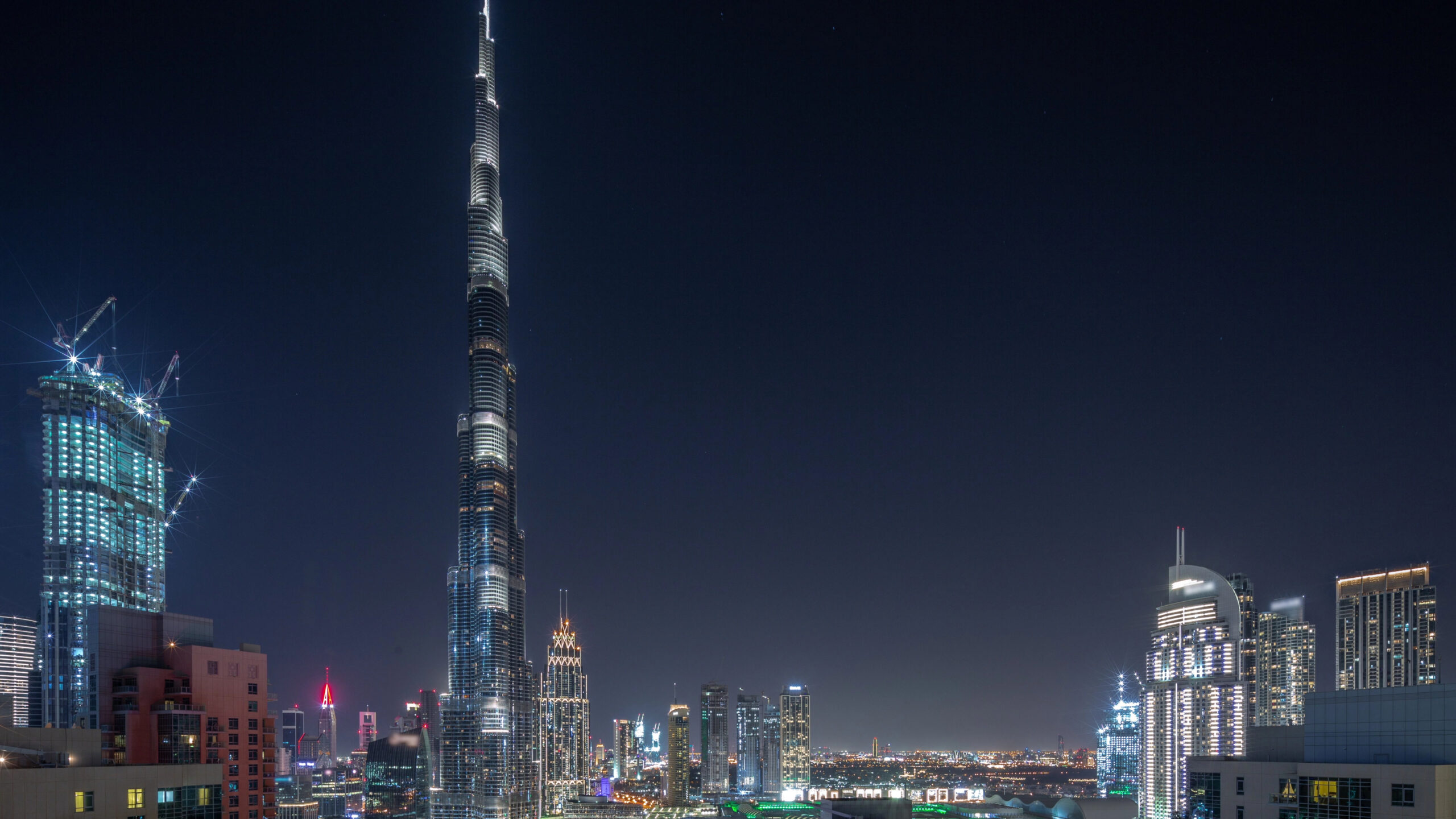 Residenza Fiscale a Dubai: Requisiti e Rischi