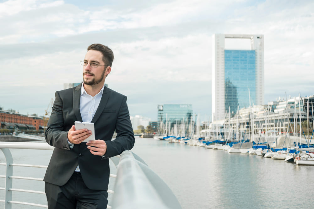 Consulenza fiscale Dubai: Come scegliere il consulente giusto a supporto del tuo business